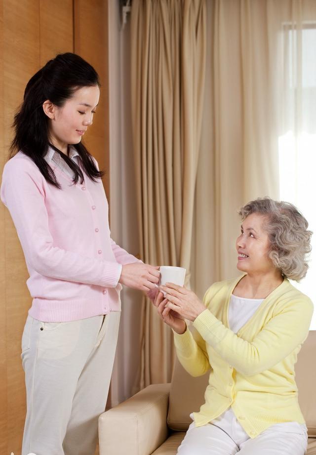 为什么有些婆媳关系难处 有些却亲似母女