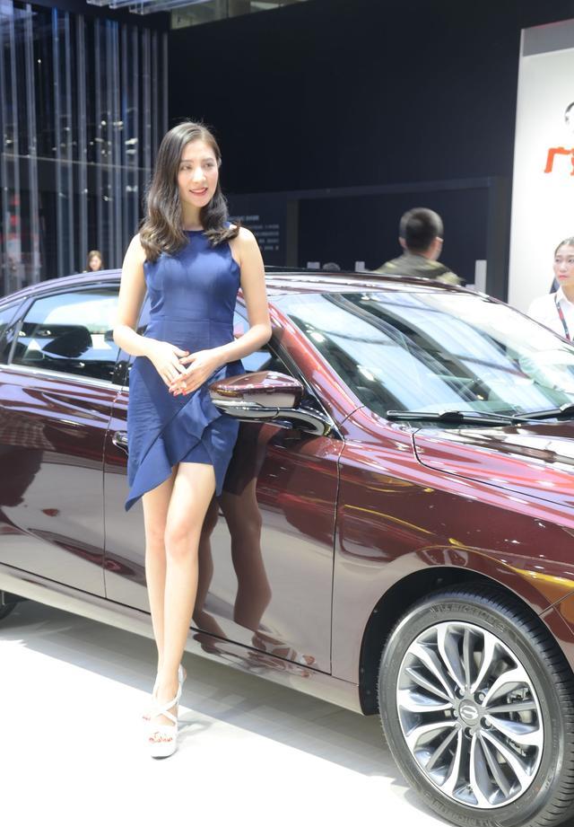 广州国内车展十大最美车模你爱好哪个范例快挑走