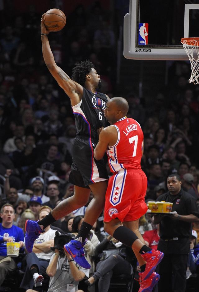 尤其是保罗还没出走之前,他是最大的受益者,可以如今变成了卡佩拉,他