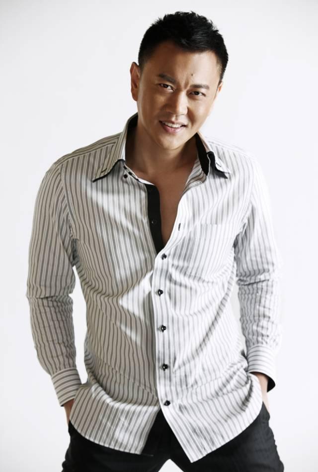 身家上亿的大老板,因业余爱好演戏,却因一部剧一夜爆红!