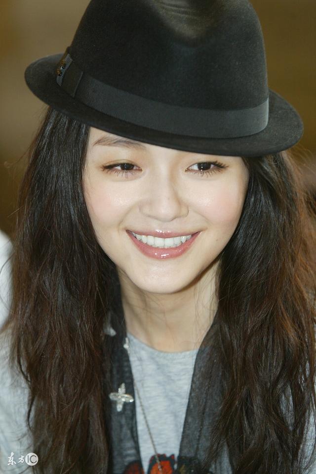 女神大s颜值回归啦!下巴尖了脸小了