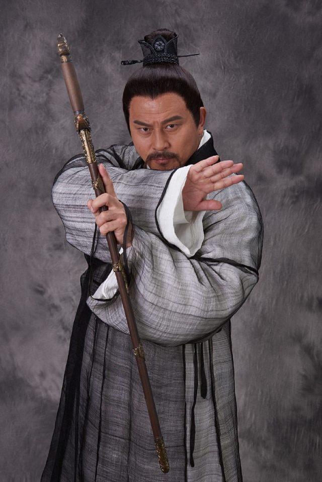 剧中,实力派演员王力饰演洪贤之,作为一部兼具民族情怀和艺术品质的"