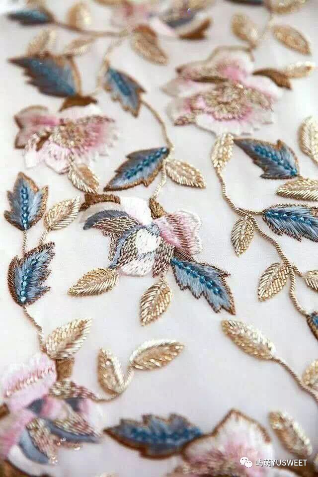 服装里的法式钩针刺绣