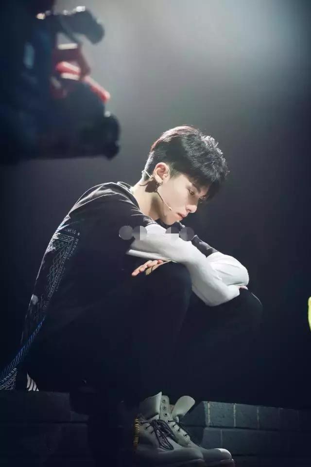 《小美好》沈月微博小号透露不跟胡一天炒CP