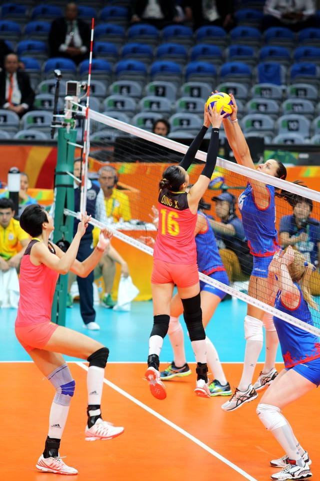 冯坤第二正式出炉!女排又一个世界最佳二传,郎