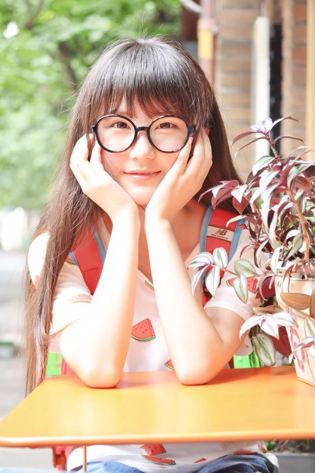 上海女孩小可爱