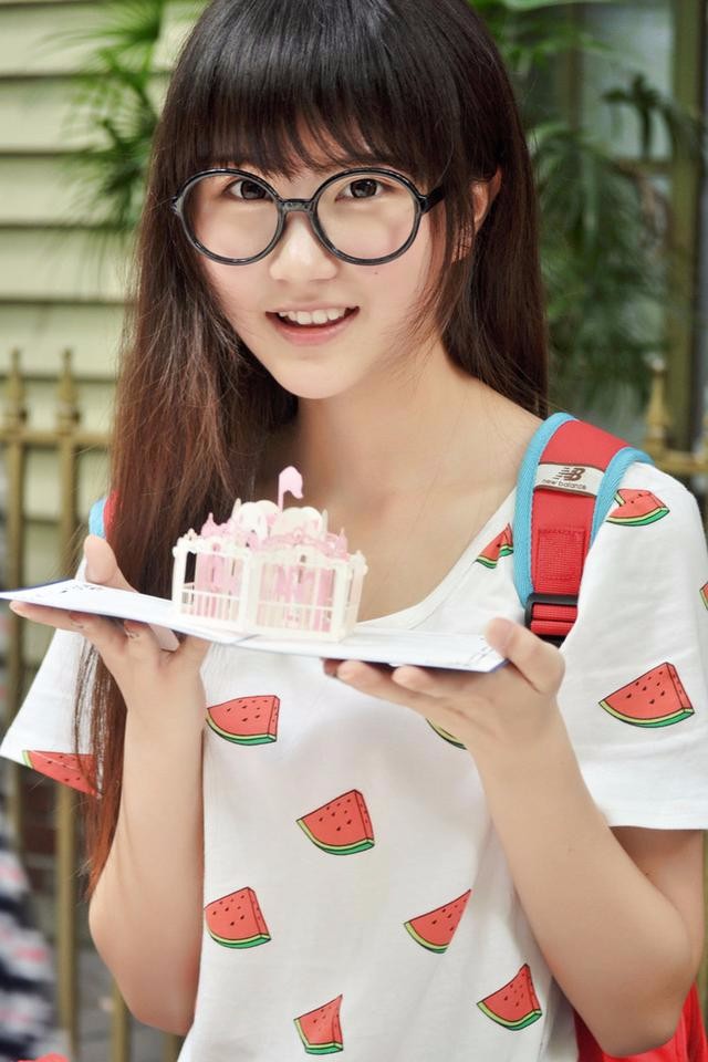 上海女孩小可爱