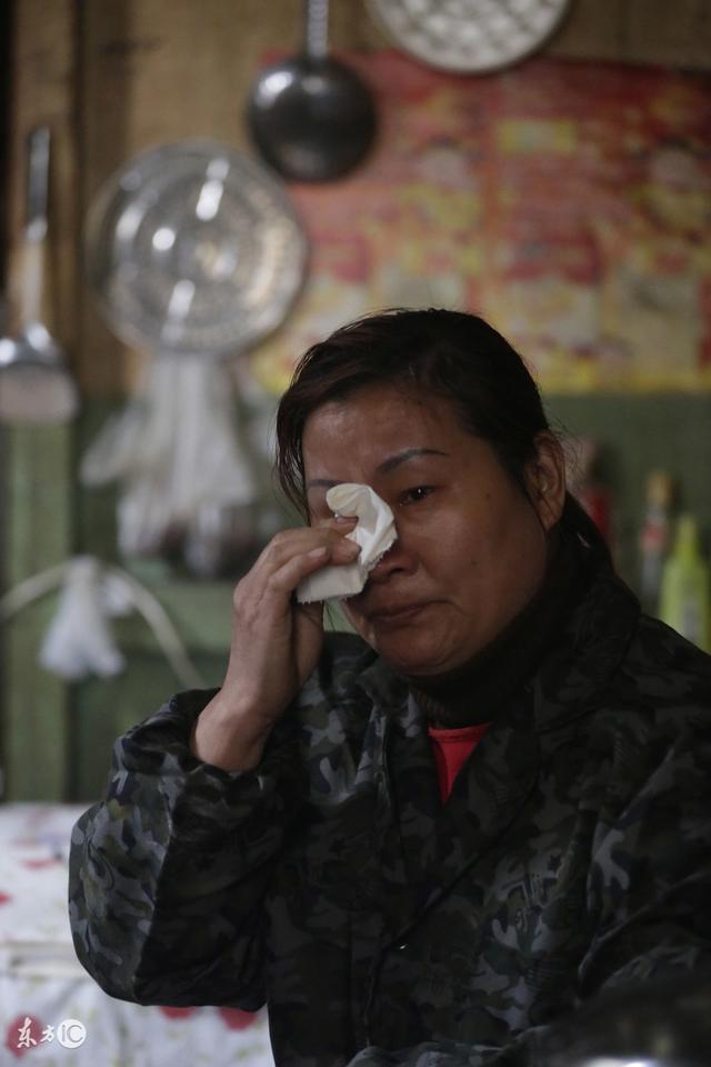 儿子带女朋友回农村,我在门口听见他们的对话,我黯然泪下