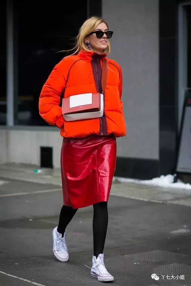 红色为什么会土?搭配这些颜色明明超好看