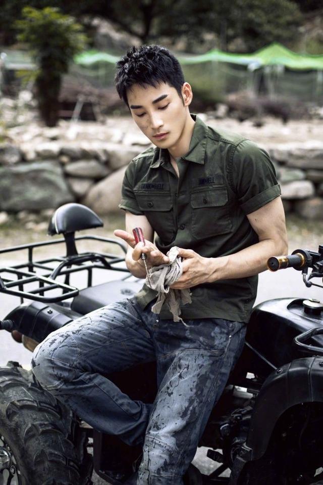 庞瀚辰承包芒果台暑期档和寒假档, 新剧收视第一, 风头盖过姜潮