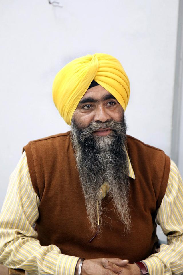 印度人为什么用头巾把脑袋包那么严实?