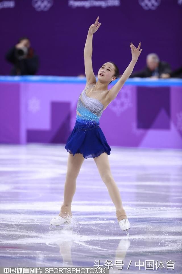 花滑团体赛中国队排名第六 申雪:比较满意 正常水平范围