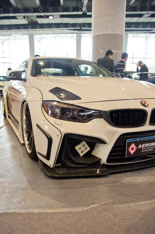 宽体套件加持,爆改宝马4系coupe