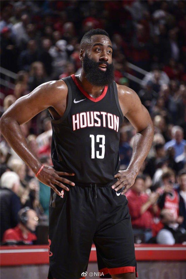 哈登创造历史获众人赞赏,火箭本赛季却难有突破