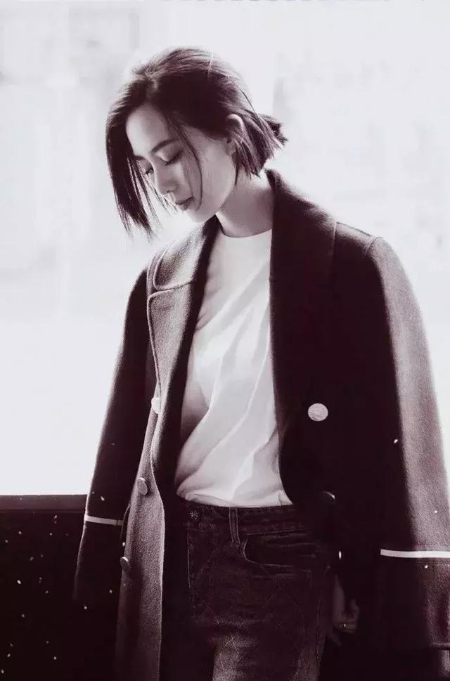 谢娜从结婚到怀孕同一个发型小半个娱乐圈都爱短发了