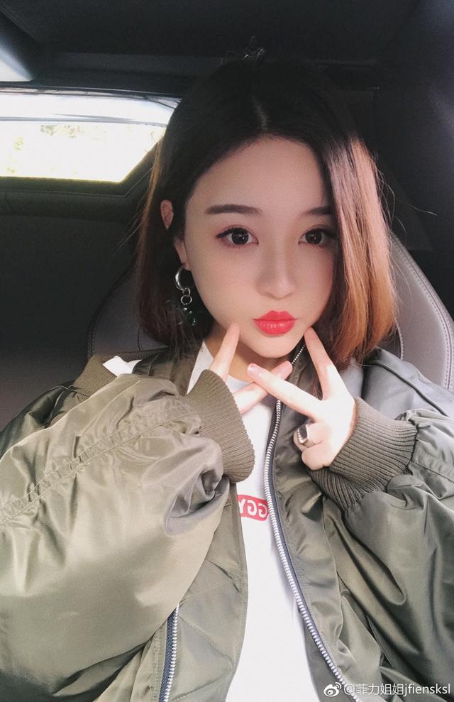 网红雪梨产后变晒娃狂魔,但大家最想看的是她的自拍照