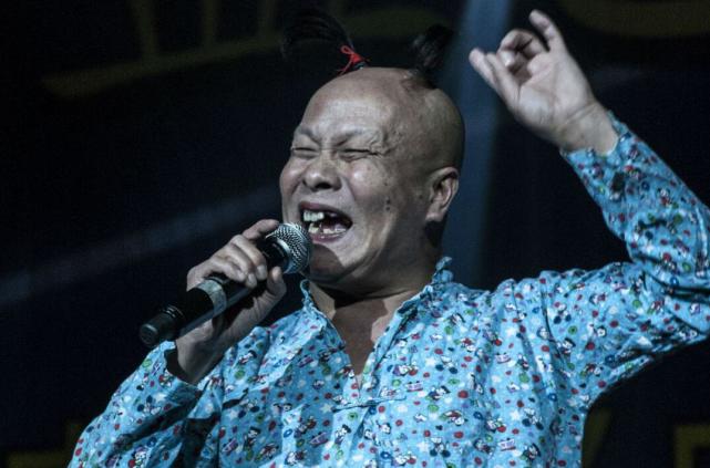 乡村爱情中苏玉红的扮演者叫做翟星月她是老翟头的女儿吗