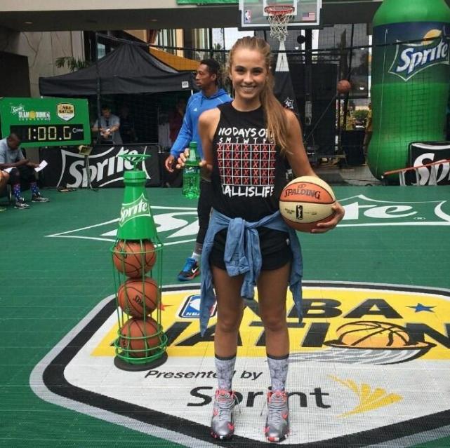 她曾是阿杜绯闻女友 今成甜美篮球主播闪耀名人赛|瑞秋|阿杜|杜兰特