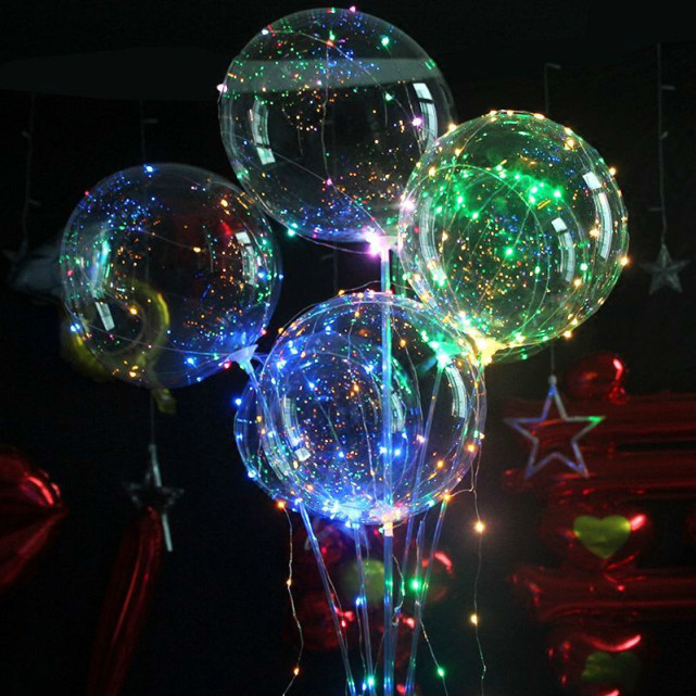 大嘴搞笑:记得23号晚问我男朋友圣诞节送我什么礼物!