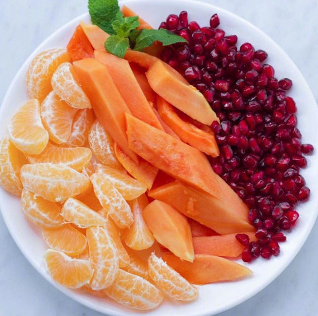 切好的水果选一盘当餐后甜品你要图几