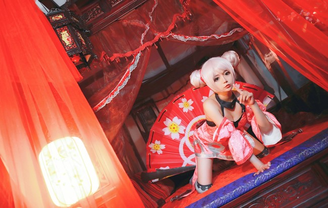 颜值超高的大小乔姐妹花cosplay,还原度怎么样你们说!