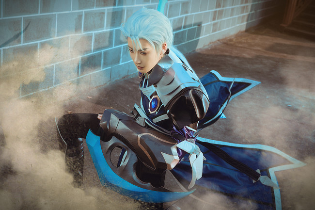 灬指尖繁华灬 后期:小炮酱 协力: 灬指尖繁华灬版权归coser本人所有