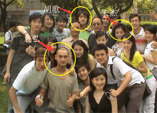 她是胡歌的同学,有颜值有演技,却至今都不火