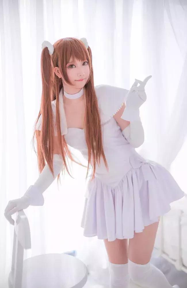 有生命危险也祝我们的皮老汉早日康复说不定你这一摔就变回了皮小秀呢