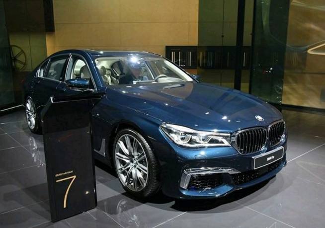 宝马730和奔驰s320,哪款比较好一些