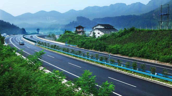 贵州最穷地级市, 经济远不如遵义毕节, 渝厦高铁