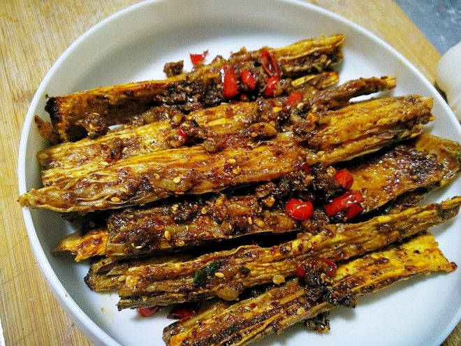 这样在家做出的辣条,干净卫生还健康