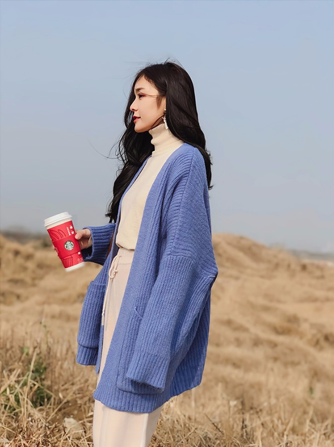 新年早春毛衣开衫怎么搭配好看?潮流穿搭气质又减龄!