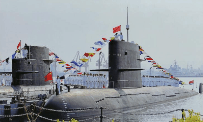 章还说,与排水量为3,000-4,000吨的041型"元"级潜艇相比,这款新式潜艇