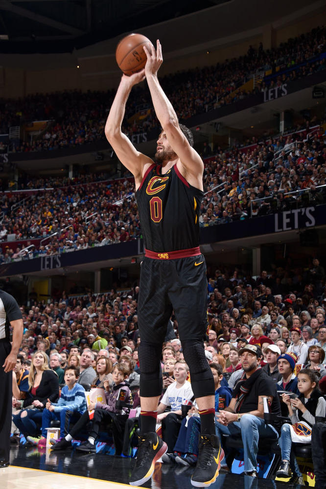 背锅侠乐福再次上线成苦情男 昔日湖人加索尔就是他的镜像