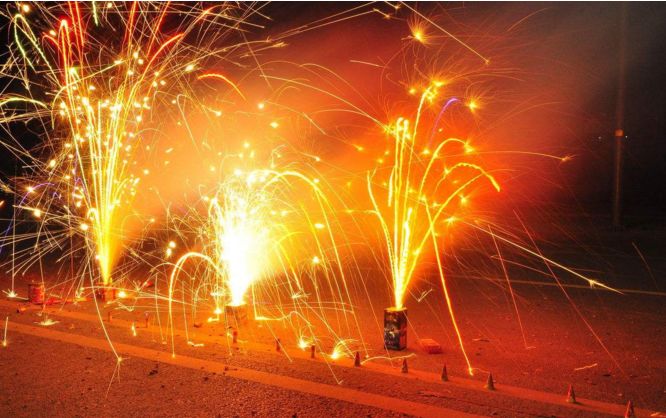 要过年了,买烟花注意:云南省质监局通报15批次烟花爆竹不合格