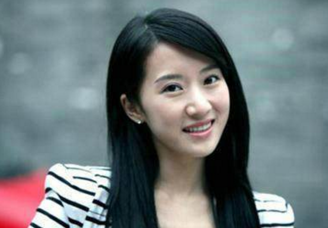 在《蜗居》中因演当小三的女大学生走红的李念,现在怎么消失了?