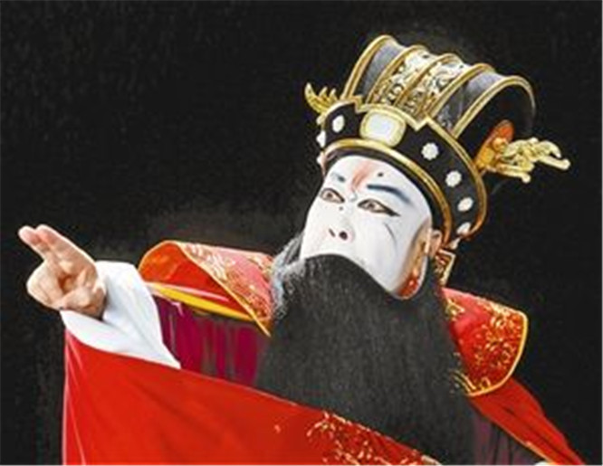 未问世之前,在民间的评价还是很不错的,并不是是一个彻彻底底的大白脸