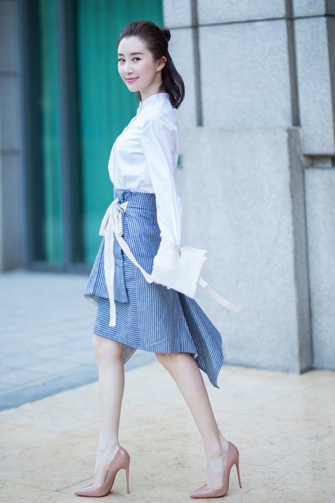 舒畅好好一张脸非得整成个塑胶娃娃,网友:可惜了这么好的演技!