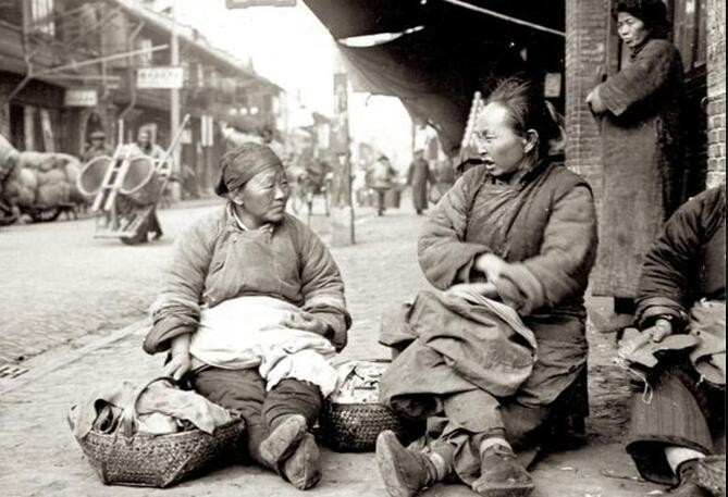 1936年的中国,罕见市井生活老照片,最后一张让人心酸