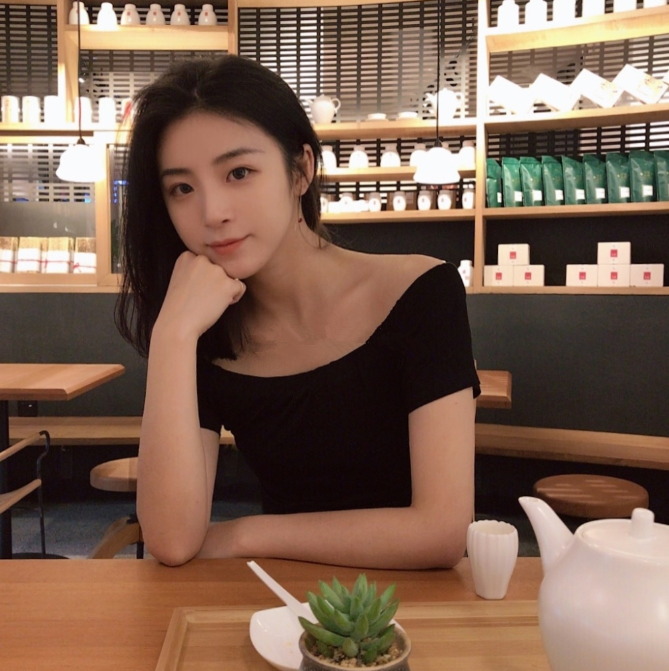 这三个星座女骨子里就特别高傲,一般人轻易接近不了!
