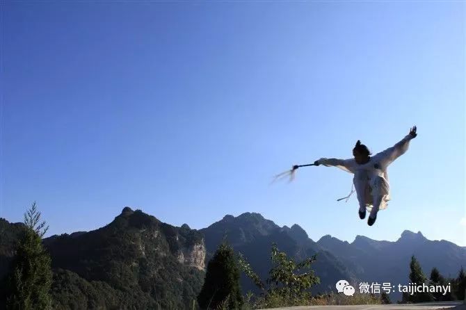 浅谈太极拳的神与神气|太极|太极拳|神气_新浪新闻