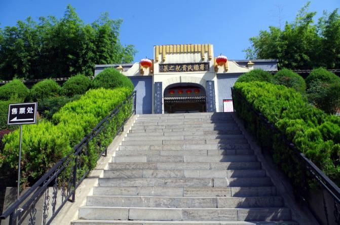 敢于把唐玄宗和陈后主相比这个唐代诗人的胆量真不小