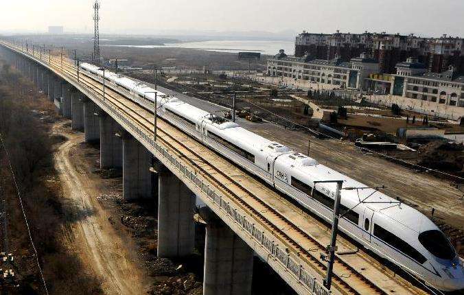 一条巨龙已然呈现逐梦高铁助力重塑扬州经济地理