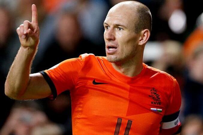 小飞侠从未老去! 罗本3分钟2球, 宇宙拜仁归来, 全欧颤抖