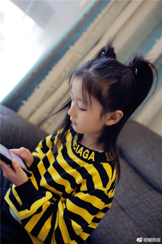 裴佳欣写真中国最美童星