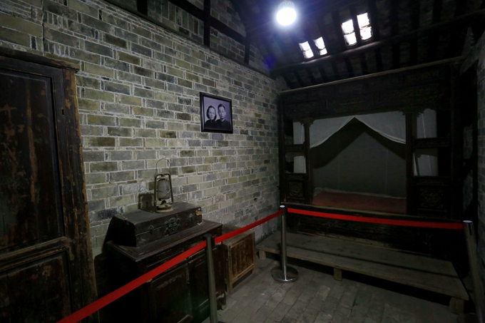 故居内里收藏有吴忠性的生平事迹,有很高的游览教育价值.