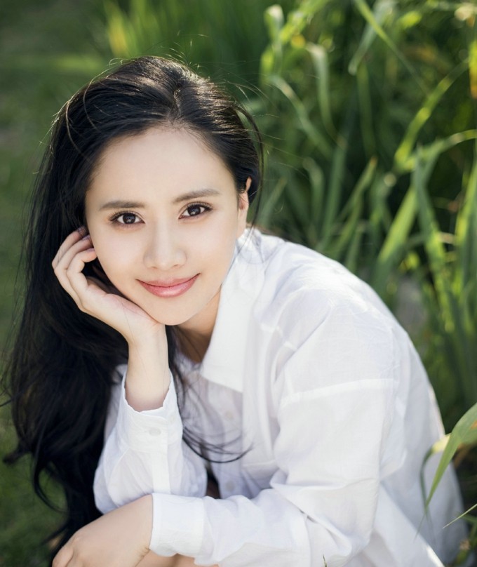 白夜追凶女主角梁缘新造型清新气质颜值满分