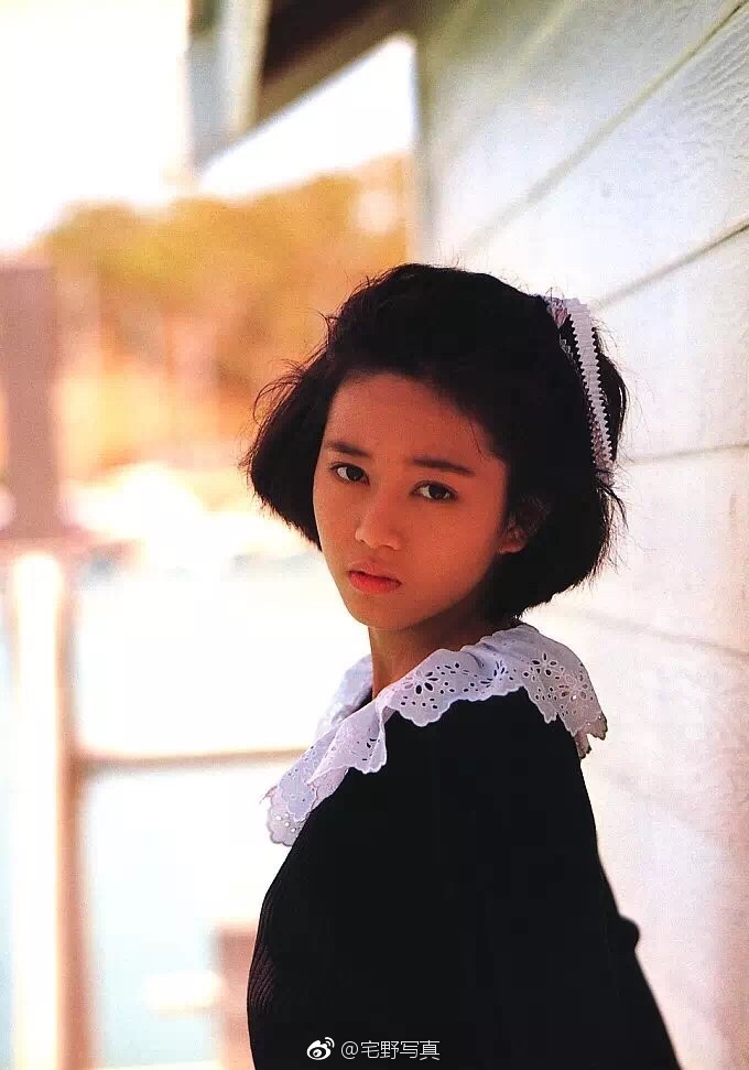 浅香唯丨19年时与中山美穗 工藤静香 南野阳子称为偶像四天后