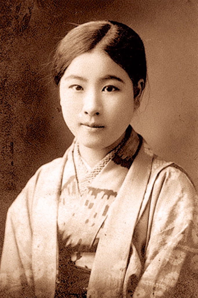 战争期间的日本女孩昔日的军国少女们