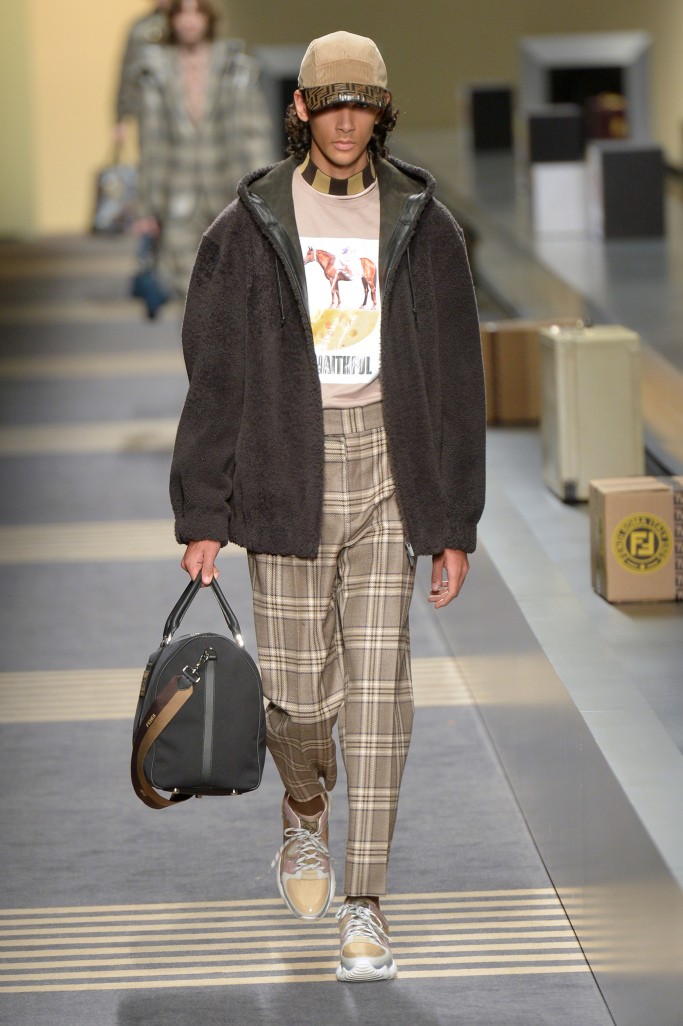 fendi男装尺码对照表_fendi男装2023